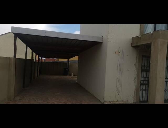 2 BEDROOM HOUSE FOR SALE IN SHARON PARK